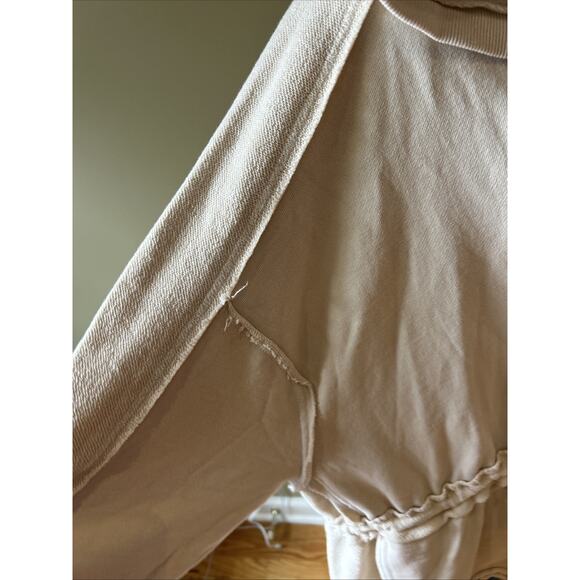 Free People We The Free Emilia Cardigan Hoodie Slouchy Oversized XS tan EUC - Picture 4 of 16
